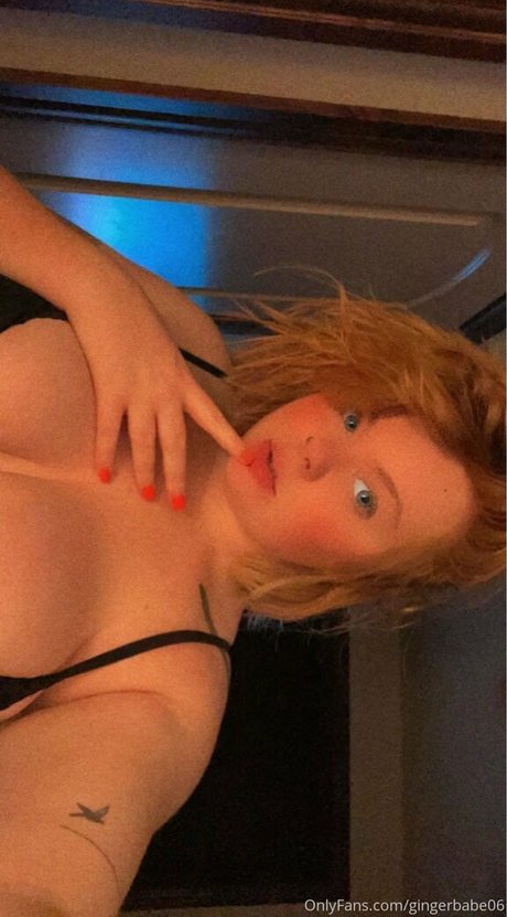 Foto di nudo di fuga di OnlyFans di Gingerbabe06