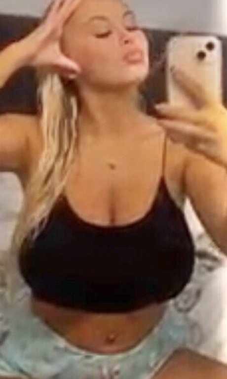 Foto di nudo di fuga di OnlyFans di Shauni Scanlan