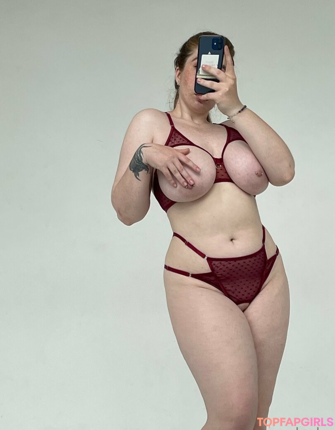 Foto di nudo di fuga di OnlyFans di Navernoedasha #16 Foto di nudo di fuga di OnlyFans di Navernoedasha #16
