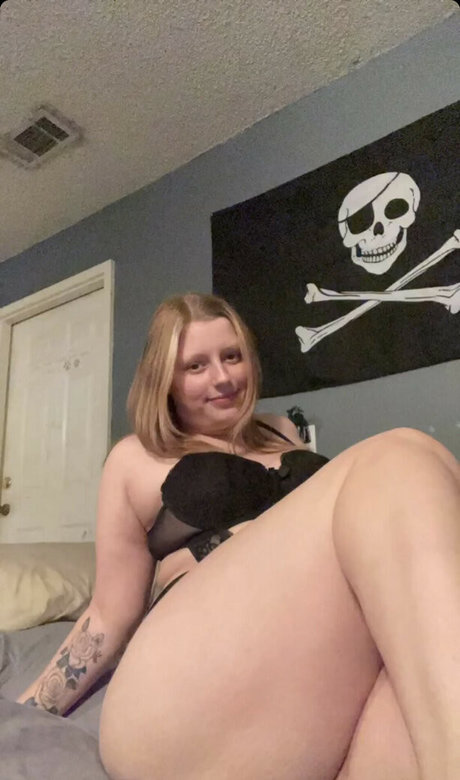 Foto di nudo di fuga di OnlyFans di Seductivelysweet21