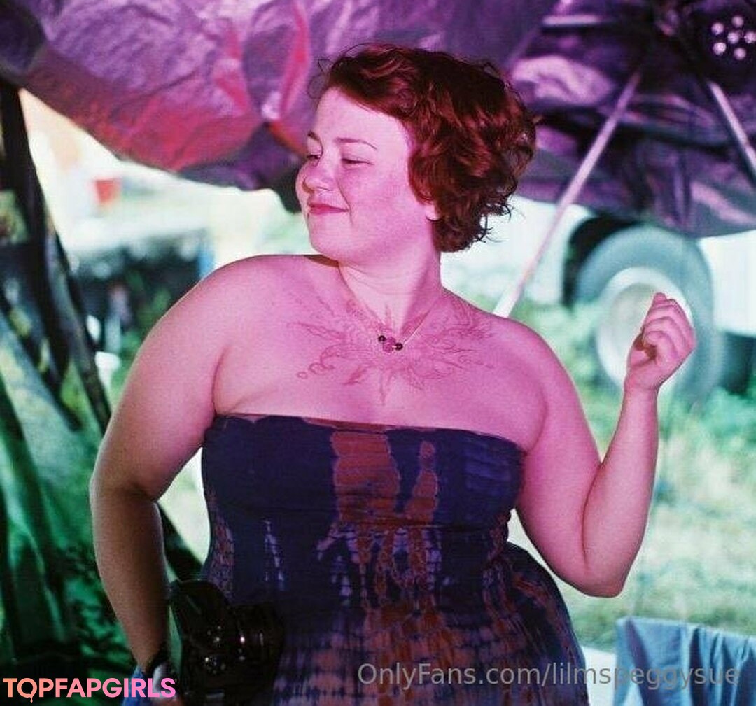 Foto di nudo di fuga di OnlyFans di Lilmspeggysue #85 Foto di nudo di fuga di OnlyFans di Lilmspeggysue #85