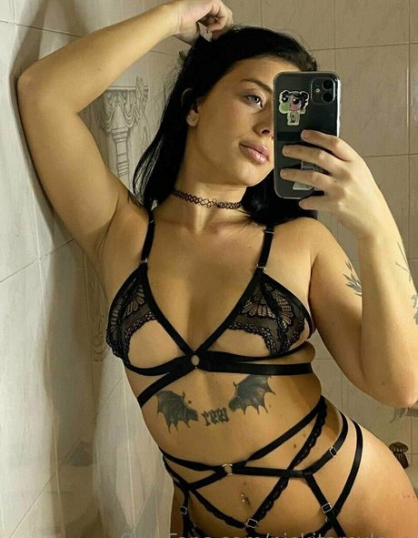 Foto di nudo di fuga di OnlyFans di Nickitamylove