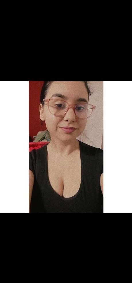Foto di nudo di fuga di OnlyFans di Babyflorcita