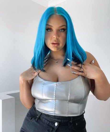 Foto di nudo di fuga di OnlyFans di Laurenbrianna