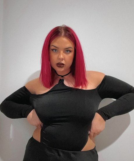 Foto di nudo di fuga di OnlyFans di Laurenbrianna