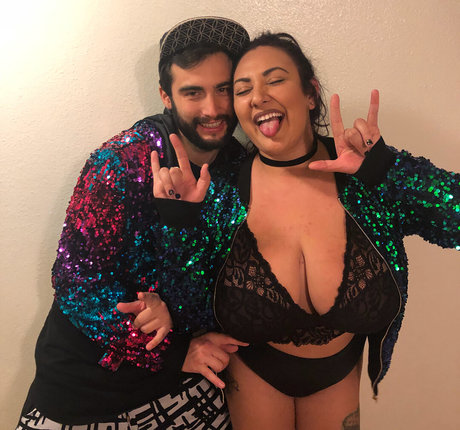 Foto di nudo di fuga di OnlyFans di Marissa J