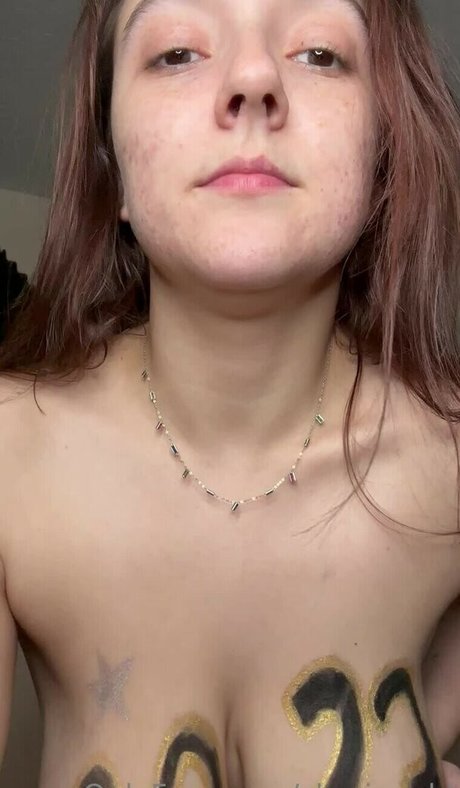 Foto di nudo di fuga di OnlyFans di Charis Sellick