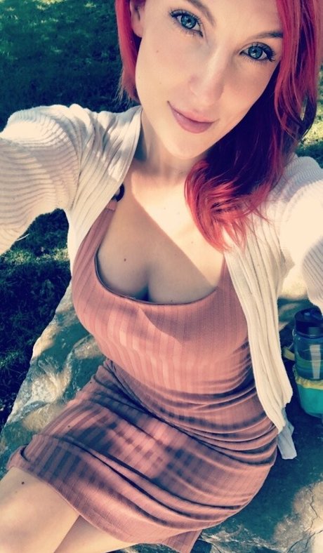 Foto di nudo di fuga di OnlyFans di Bellafuryfree