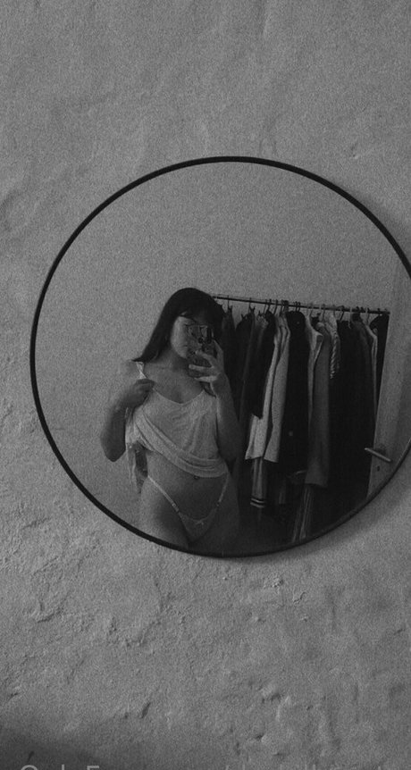 Foto di nudo di fuga di OnlyFans di Drakillmartu