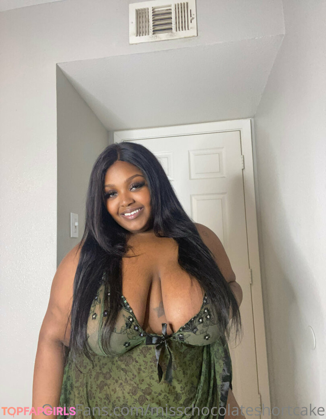 Foto di nudo di fuga di OnlyFans di Misschocolateshortcake #108 Foto di nudo di fuga di OnlyFans di Misschocolateshortcake #108