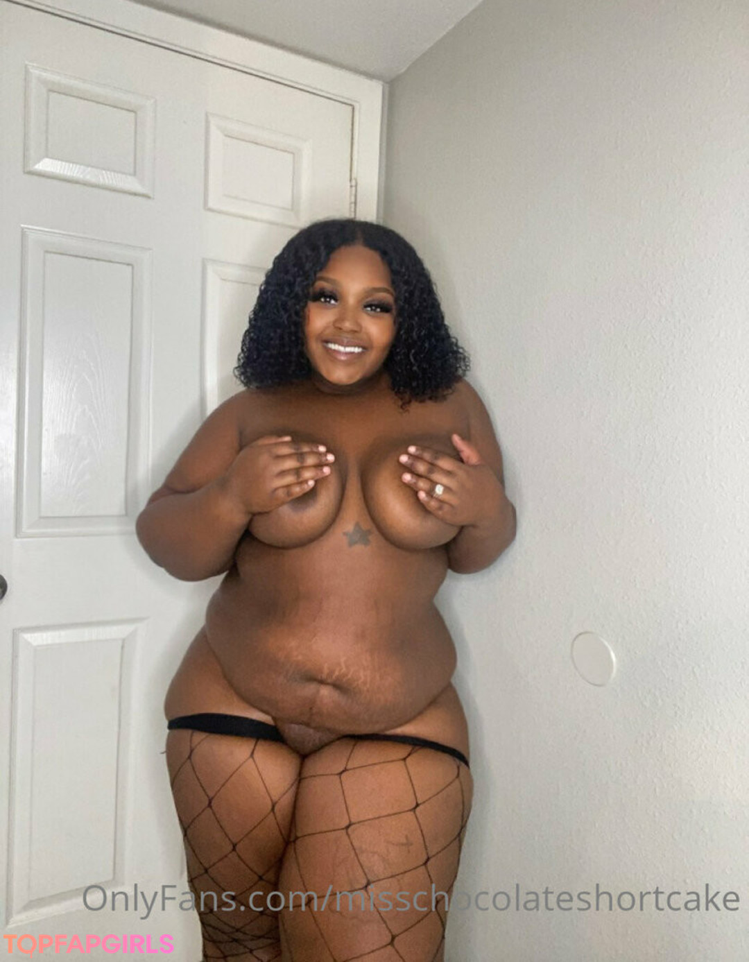 Foto di nudo di fuga di OnlyFans di Misschocolateshortcake #175 Foto di nudo di fuga di OnlyFans di Misschocolateshortcake #175
