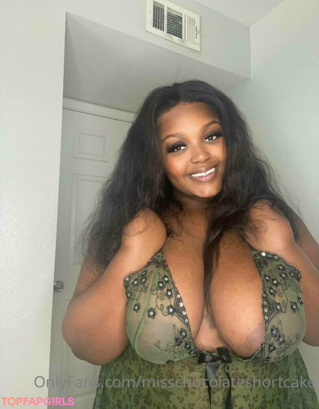 Foto di nudo di fuga di OnlyFans di Misschocolateshortcake #240 Foto di nudo di fuga di OnlyFans di Misschocolateshortcake #240