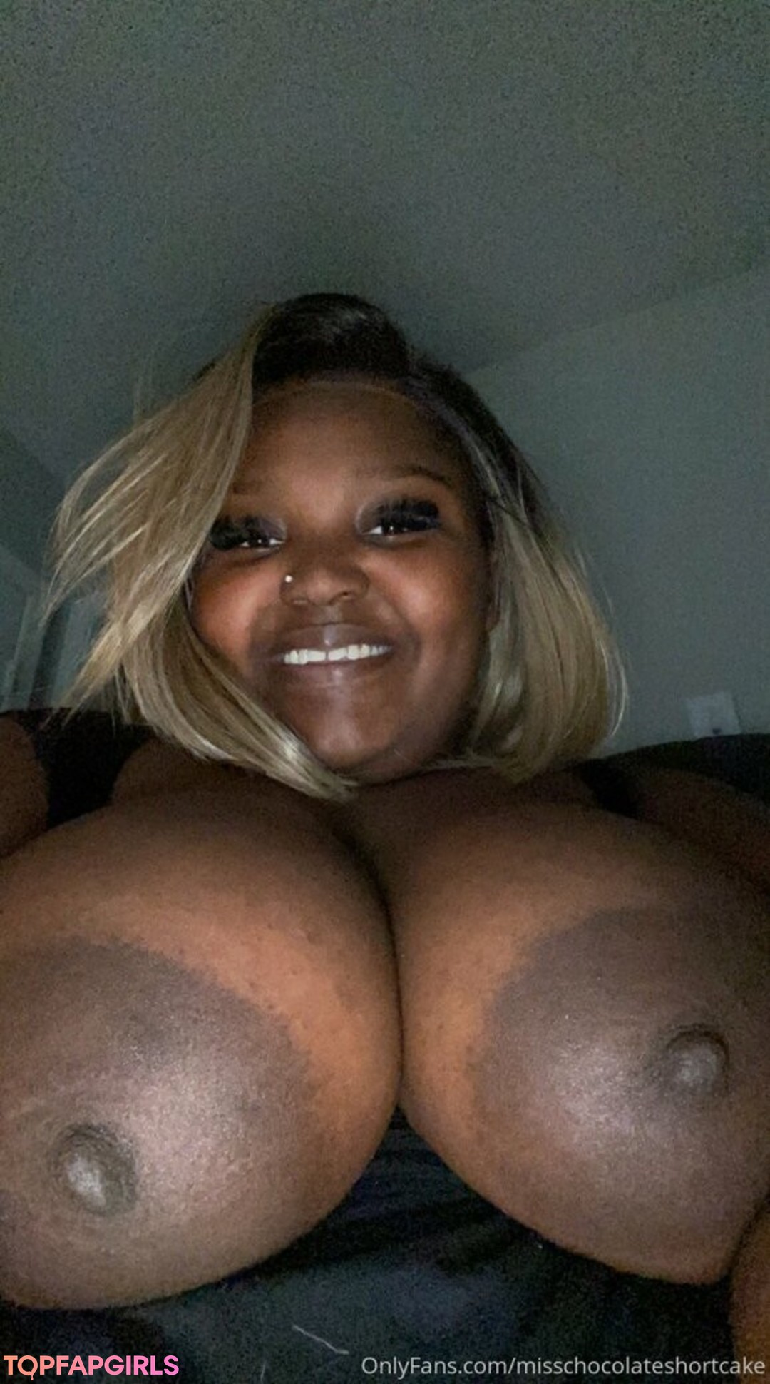 Foto di nudo di fuga di OnlyFans di Misschocolateshortcake #78 Foto di nudo di fuga di OnlyFans di Misschocolateshortcake #78