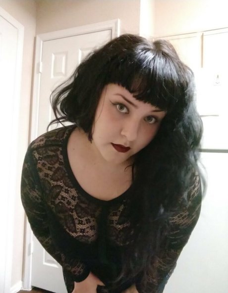 Scarletlabellefree
