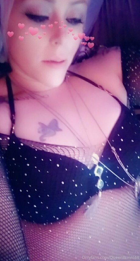 Queenbunni44