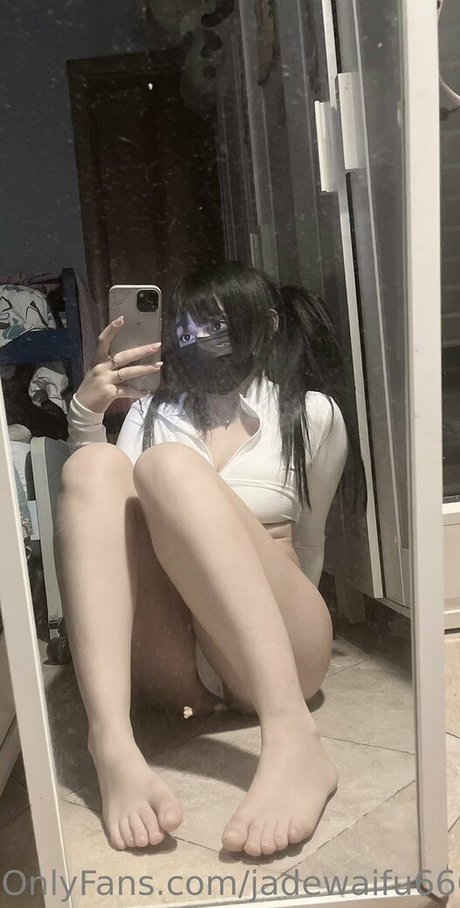 Foto di nudo di fuga di OnlyFans di Jadewaifu666