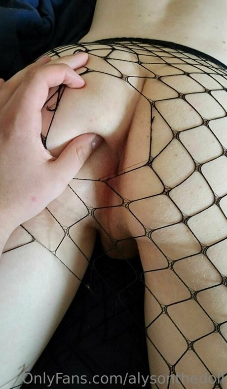 Foto di nudo di fuga di OnlyFans di Alysonthedoll