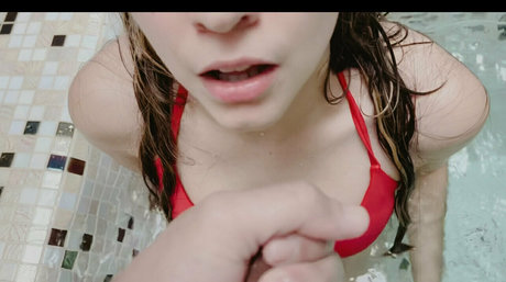 Foto di nudo di fuga di OnlyFans di Miaqueenof