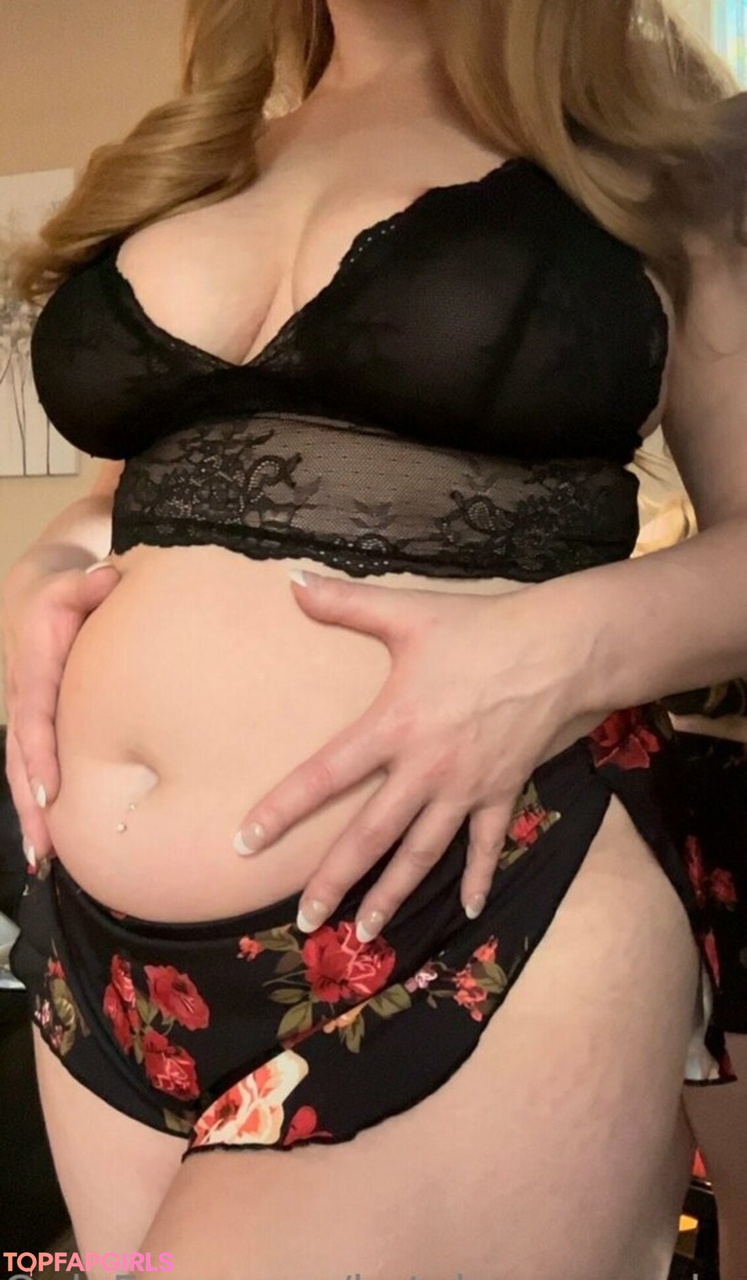 Foto di nudo di fuga di OnlyFans di Katylovessnacks #16 Foto di nudo di fuga di OnlyFans di Katylovessnacks #16
