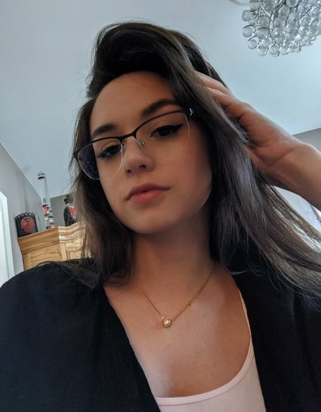 Foto di nudo di fuga di OnlyFans di Kqsiren