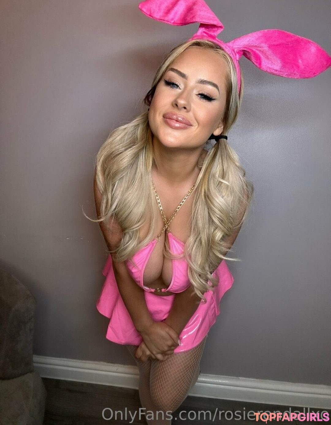 Foto di nudo di fuga di OnlyFans di Rosierendallxo #75 Foto di nudo di fuga di OnlyFans di Rosierendallxo #75
