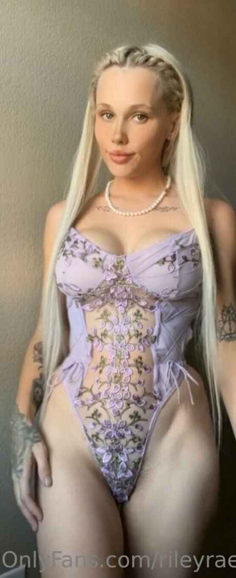 Foto di nudo di fuga di OnlyFans di Rileyraerides