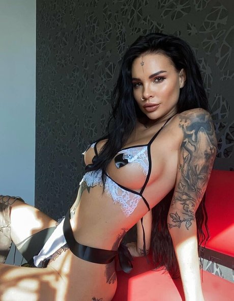 Foto di nudo di fuga di OnlyFans di Sunnyfree