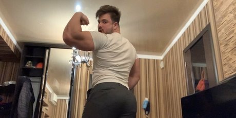 Foto di nudo di fuga di OnlyFans di Evanway