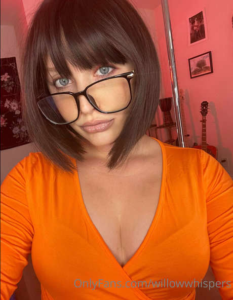 Foto di nudo di fuga di OnlyFans di Willowwhispers