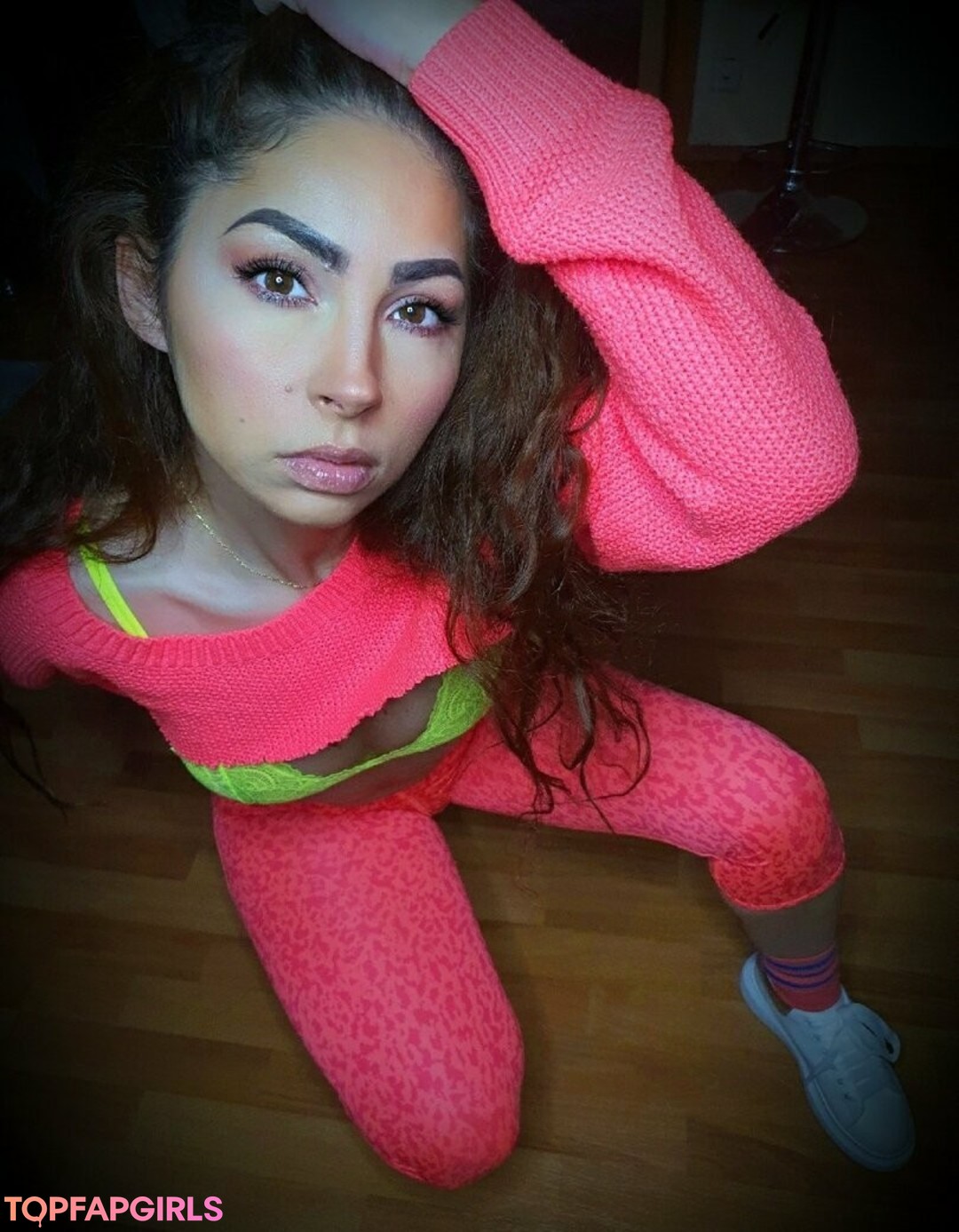 Foto di nudo di fuga di OnlyFans di Curlyjewelfree #3 Foto di nudo di fuga di OnlyFans di Curlyjewelfree #3