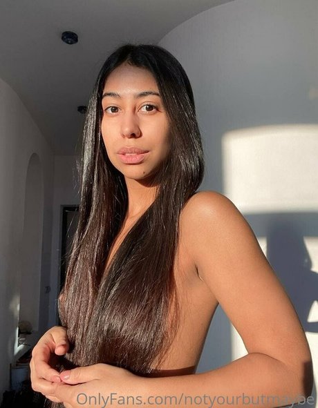 Foto di nudo di fuga di OnlyFans di Dayanawifey