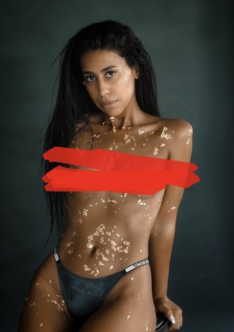Foto di nudo di fuga di OnlyFans di Dayanawifey