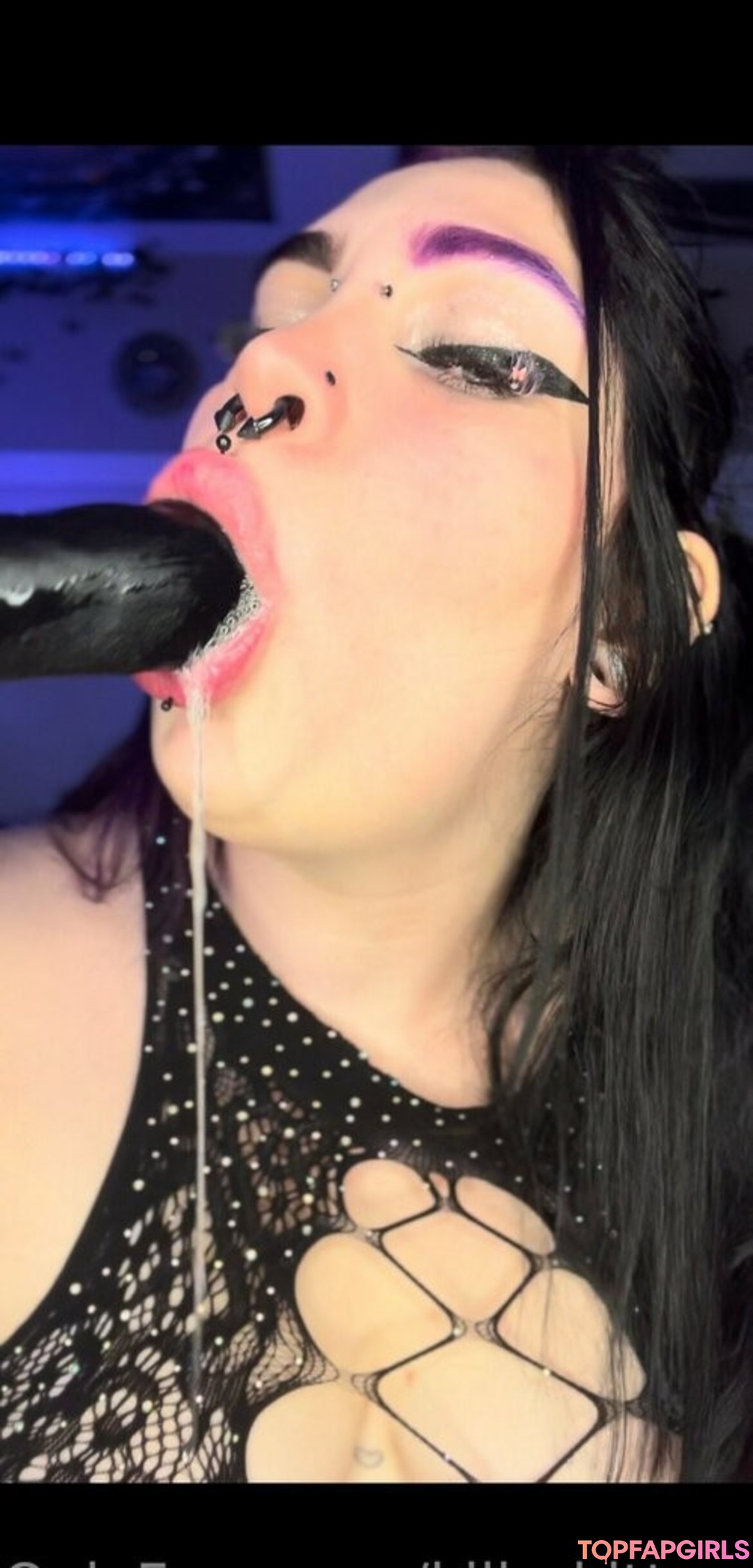 Foto di nudo di fuga di OnlyFans di Killerkittenxofree #104 Foto di nudo di fuga di OnlyFans di Killerkittenxofree #104