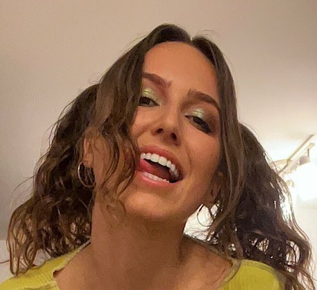 Foto di nudo di fuga di OnlyFans di Hang With Bre