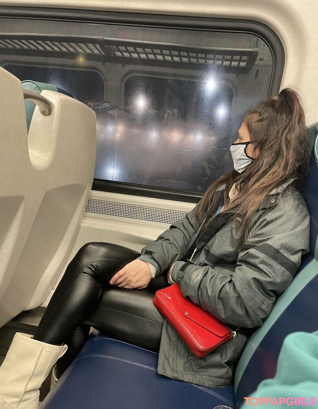 Foto di nudo di fuga di OnlyFans di Leah Gotti #1317