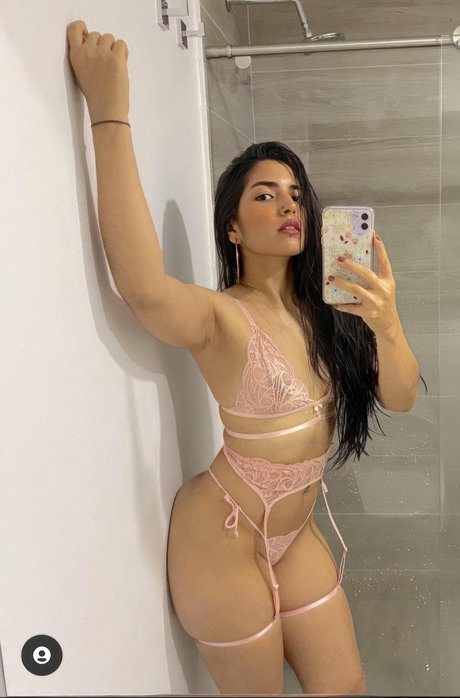 Foto di nudo di fuga di OnlyFans di Andrea Brown