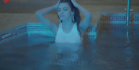 Sherlyn Chopra