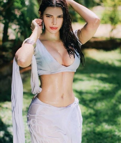 Sherlyn Chopra