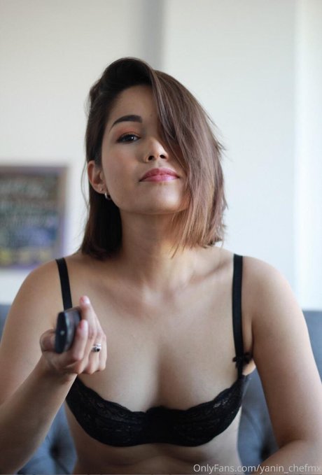Yanin campos