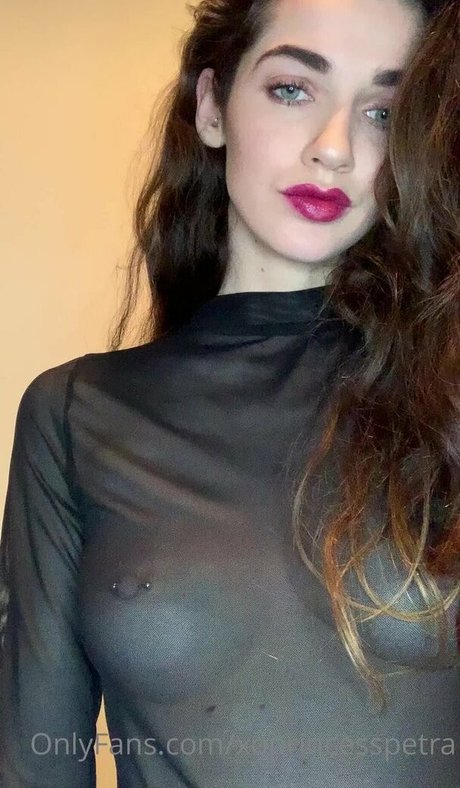 Foto di nudo di fuga di OnlyFans di Xoprincesspetra