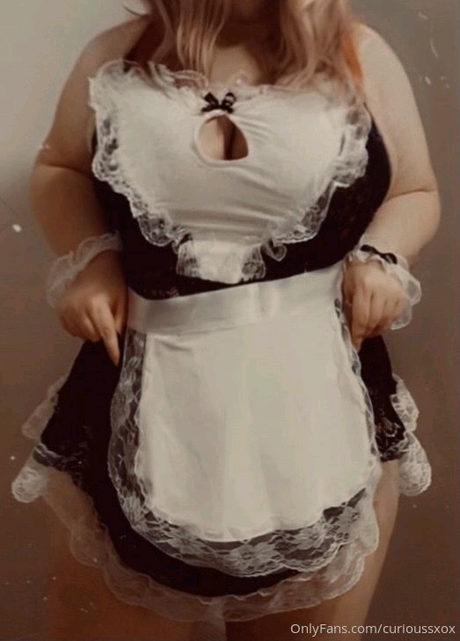 Foto di nudo di fuga di OnlyFans di Curioussxox