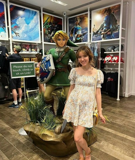 Strawberry Girl Kairi