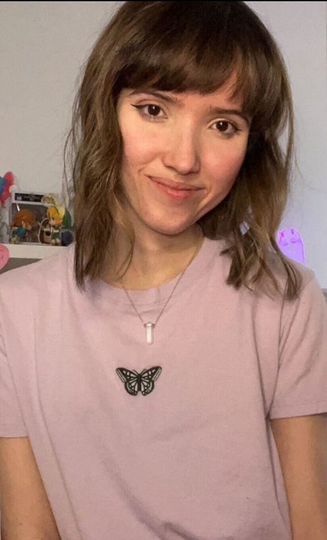 Foto di nudo di fuga di OnlyFans di Strawberry Girl Kairi