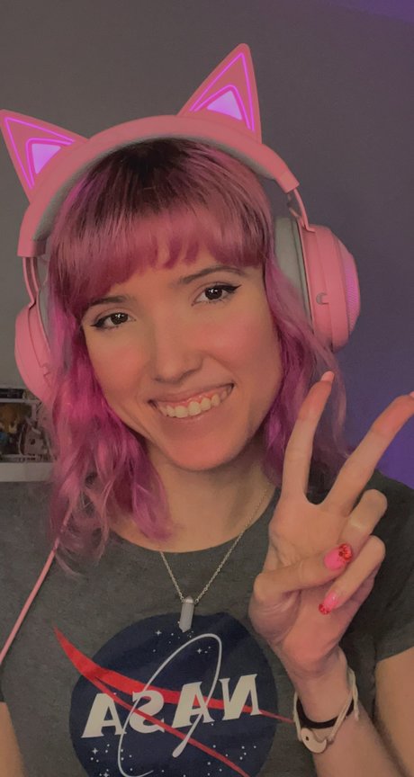 Strawberry Girl Kairi