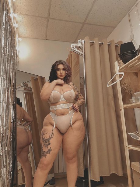 Foto di nudo di fuga di OnlyFans di Bulgakova Frida