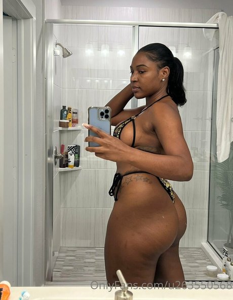 Foto di nudo di fuga di OnlyFans di Morganpatrieced