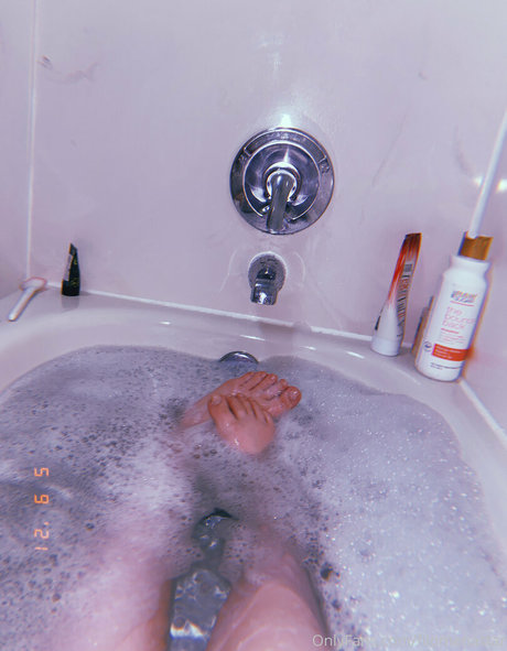 Foto di nudo di fuga di OnlyFans di Filomenastar