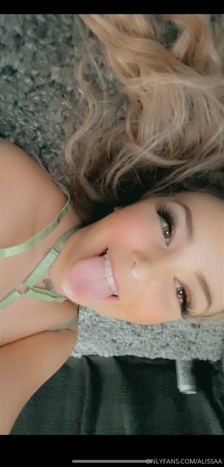 Foto di nudo di fuga di OnlyFans di Alissaa