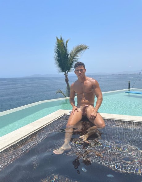 Foto di nudo di fuga di OnlyFans di Oliverhuntxxx