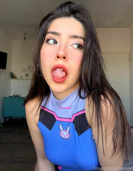 Foto di nudo di fuga di OnlyFans di Rositapastel